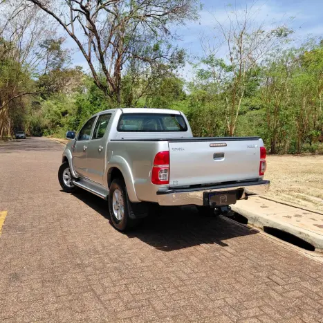 TOYOTA Hilux Caminhonete 2.7 16V 4P SR CABINE DUPLA, Foto 4