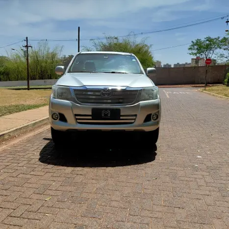 TOYOTA Hilux Caminhonete 2.7 16V 4P SR CABINE DUPLA, Foto 2