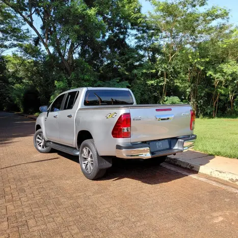 TOYOTA Hilux Caminhonete 2.7 16V 4P SRV CABINE DUPLA, Foto 5