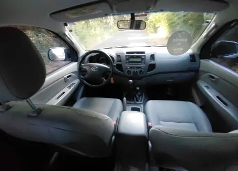 TOYOTA Hilux Caminhonete 3.0 4P SR 4X4 DIESEL CABINE DUPLA, Foto 7