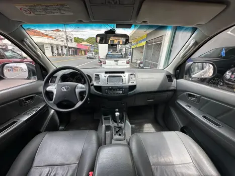 TOYOTA Hilux Caminhonete 3.0 16V 4P 4X4 SRV TURBO DIESEL CABINE DUPLA AUTOM�TICO, Foto 7