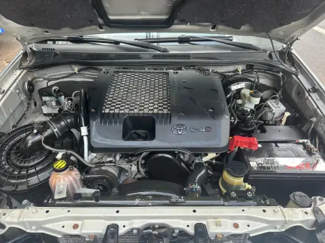 TOYOTA Hilux Caminhonete 3.0 16V 4P 4X4 SRV TURBO DIESEL CABINE DUPLA AUTOM�TICO, Foto 10