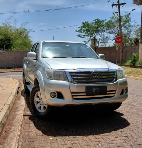 TOYOTA Hilux Caminhonete 2.7 16V 4P DX CABINE DUPLA, Foto 3