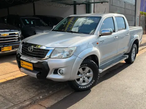 TOYOTA Hilux Caminhonete 2.7 16V 4P SR FLEX CABINE DUPLA AUTOM�TICO, Foto 1