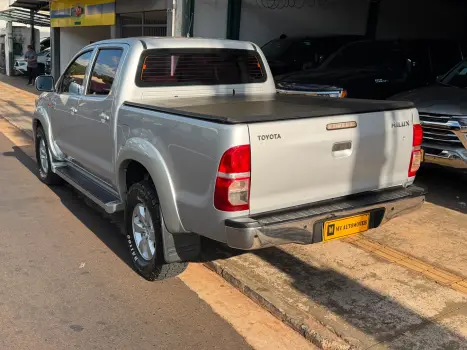 TOYOTA Hilux Caminhonete 2.7 16V 4P SR FLEX CABINE DUPLA AUTOM�TICO, Foto 4