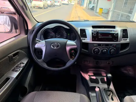 TOYOTA Hilux Caminhonete 2.7 16V 4P SR FLEX CABINE DUPLA AUTOM�TICO, Foto 13