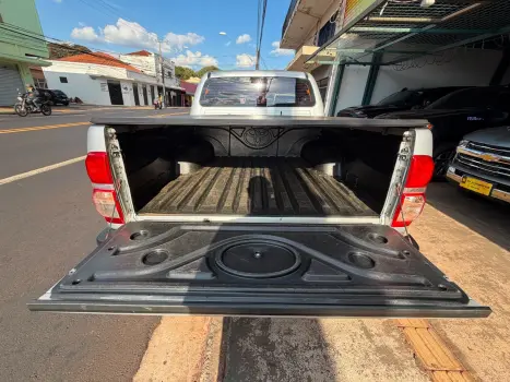 TOYOTA Hilux Caminhonete 2.7 16V 4P SR FLEX CABINE DUPLA AUTOM�TICO, Foto 14