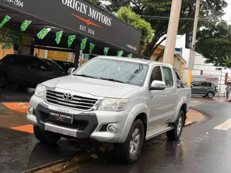 TOYOTA Hilux Caminhonete 2.7 16V 4P SRV FLEX 4X4  CABINE DUPLA AUTOM�TICO, Foto 1
