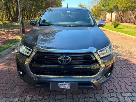 TOYOTA Hilux Caminhonete 2.8 16V 4P SRX DIESEL CABINE DUPLA, Foto 3