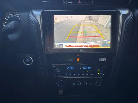 TOYOTA Hilux SW4 2.8 16V 4P SRX PLATINUM 4X4 7 LUGARES TURBO DIESEL AUTOM�TICO, Foto 13