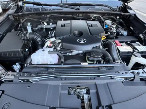 TOYOTA Hilux SW4 2.8 16V 4P SRX PLATINUM 4X4 7 LUGARES TURBO DIESEL AUTOM�TICO, Foto 11