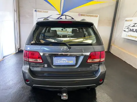 TOYOTA Hilux SW4 3.0 16V 4P SRV 4X4 TURBO DIESEL AUTOM�TICO, Foto 10
