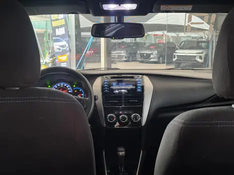 TOYOTA Yaris Hatch 1.3 16V 4P FLEX XL MULTIDRIVE AUTOM�TICO CVT, Foto 5