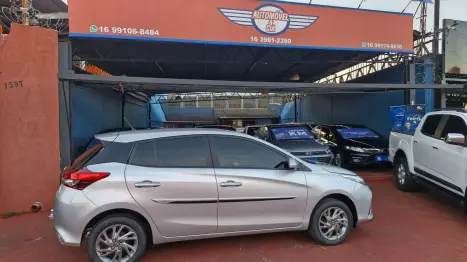 TOYOTA Yaris Hatch 1.5 16V 4P FLEX XS MULTIDRIVE AUTOM�TICO CVT, Foto 5