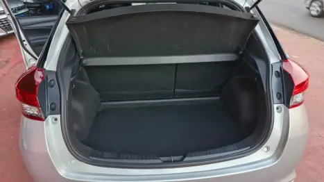 TOYOTA Yaris Hatch 1.5 16V 4P FLEX XS MULTIDRIVE AUTOM�TICO CVT, Foto 16