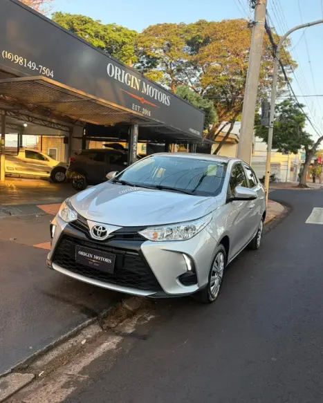 TOYOTA Yaris Hatch 1.5 16V 4P FLEX XL MULTIDRIVE AUTOM�TICO CVT, Foto 1