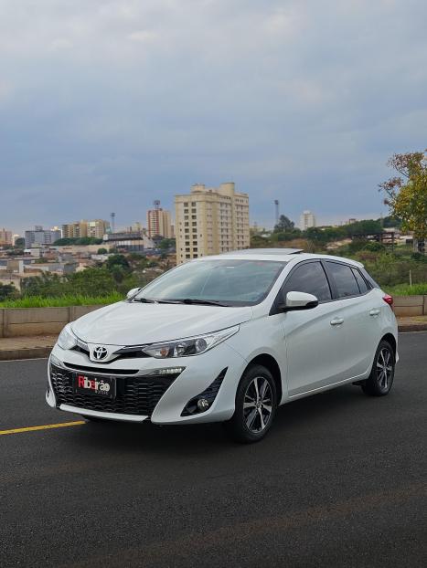 TOYOTA Yaris Hatch 1.5 16V 4P FLEX XLS CONNECT MULTIDRIVE AUTOMÁTICO CVT, Foto 9