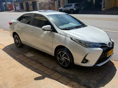 TOYOTA Yaris Sedan 1.5 16V 4P FLEX XLS MULTIDRIVE AUTOM�TICO CVT, Foto 2