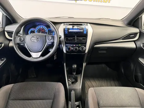 TOYOTA Yaris Sedan 1.3 16V 4P FLEX XL, Foto 3