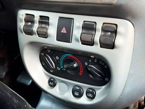 TROLLER T4 2.8 MWM TURBO DIESEL CAPOTA RIGIDA, Foto 9