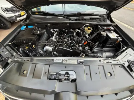 VOLKSWAGEN Amarok 2.0 16V 4X4 CABINE DUPLA HIGHLINE TURBO INTERCOOLER AUTOM�TICO, Foto 10