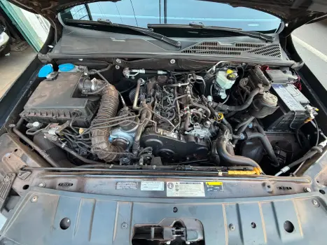 VOLKSWAGEN Amarok 2.0 16V 4X4 CABINE DUPLA HIGHLINE EXTREME TURBO INTERCOOLER AUTOM�TICO, Foto 10