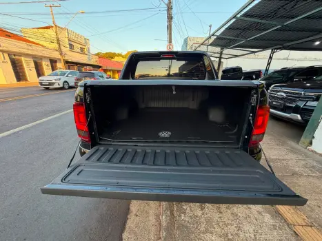 VOLKSWAGEN Amarok 2.0 16V 4X4 CABINE DUPLA HIGHLINE EXTREME TURBO INTERCOOLER AUTOM�TICO, Foto 14