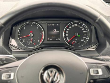 VOLKSWAGEN Amarok 3.0 V6 CABINE DUPLA HIGHLINE 4X4 TURBO INTERCOOLER AUTOMÁTICO, Foto 11 VOLKSWAGEN Amarok 3.0 V6 CABINE DUPLA HIGHLINE 4X4 TURBO INTERCOOLER AUTOMÁTICO, Foto 11