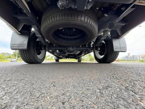 VOLKSWAGEN Amarok 3.0 V6 CABINE DUPLA HIGHLINE 4X4 TURBO INTERCOOLER AUTOMÁTICO, Foto 14 VOLKSWAGEN Amarok 3.0 V6 CABINE DUPLA HIGHLINE 4X4 TURBO INTERCOOLER AUTOMÁTICO, Foto 14