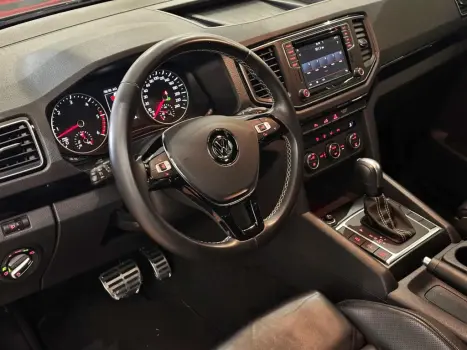 VOLKSWAGEN Amarok 3.0 V6 CABINE DUPLA HIGHLINE EXTREME 4X4 TURBO INTERCOOLER AUTOMÁTICO, Foto 7 VOLKSWAGEN Amarok 3.0 V6 CABINE DUPLA HIGHLINE EXTREME 4X4 TURBO INTERCOOLER AUTOMÁTICO, Foto 7