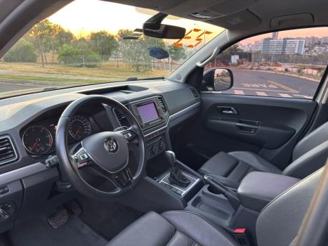 VOLKSWAGEN Amarok 3.0 V6 CABINE DUPLA HIGHLINE 4X4 TURBO INTERCOOLER AUTOMTICO, Foto 8