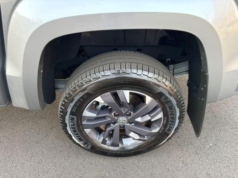 VOLKSWAGEN Amarok 3.0 V6 CABINE DUPLA HIGHLINE 4X4 TURBO INTERCOOLER AUTOMTICO, Foto 11