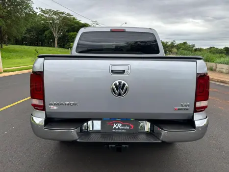 VOLKSWAGEN Amarok 3.0 V6 CABINE DUPLA HIGHLINE 4X4 TURBO INTERCOOLER AUTOM�TICO, Foto 5