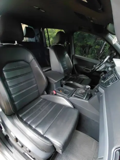 VOLKSWAGEN Amarok 3.0 V6 CABINE DUPLA HIGHLINE EXTREME 4X4 TURBO INTERCOOLER AUTOM�TICO, Foto 9