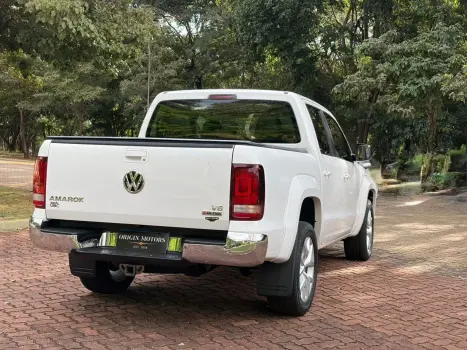 VOLKSWAGEN Amarok 3.0 V6 CABINE DUPLA HIGHLINE 4X4 TURBO INTERCOOLER AUTOM�TICO, Foto 4