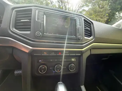 VOLKSWAGEN Amarok 3.0 V6 CABINE DUPLA HIGHLINE 4X4 TURBO INTERCOOLER AUTOM�TICO, Foto 15