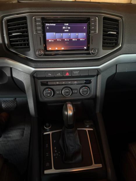 VOLKSWAGEN Amarok 3.0 V6 CABINE DUPLA HIGHLINE 4X4 TURBO INTERCOOLER AUTOM�TICO, Foto 3