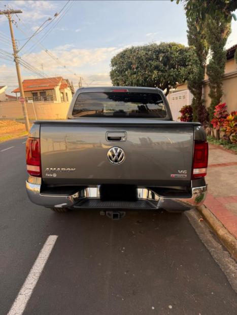 VOLKSWAGEN Amarok 3.0 V6 CABINE DUPLA HIGHLINE 4X4 TURBO INTERCOOLER AUTOM�TICO, Foto 9
