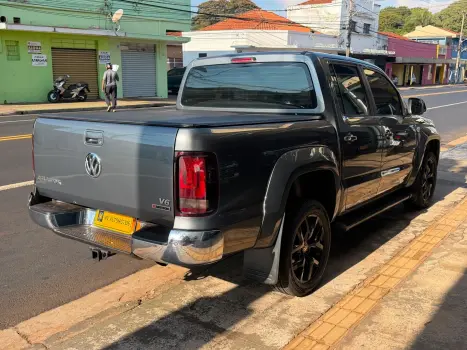 VOLKSWAGEN Amarok 3.0 V6 CABINE DUPLA HIGHLINE 4X4 TURBO INTERCOOLER AUTOM�TICO, Foto 4