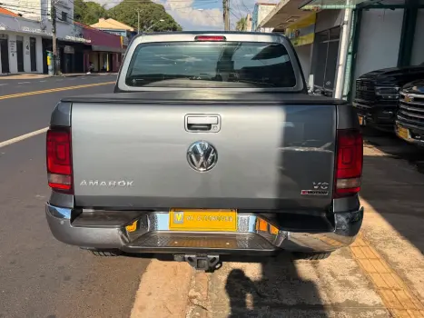 VOLKSWAGEN Amarok 3.0 V6 CABINE DUPLA HIGHLINE 4X4 TURBO INTERCOOLER AUTOM�TICO, Foto 6