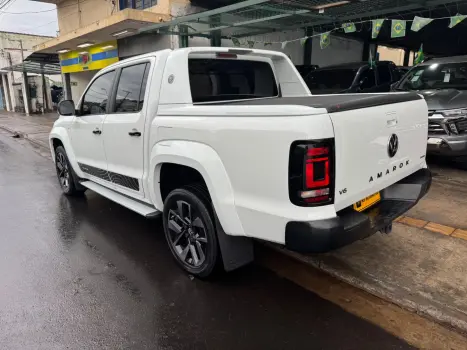 VOLKSWAGEN Amarok 3.0 V6 CABINE DUPLA HIGHLINE EXTREME 4X4 TURBO INTERCOOLER AUTOM�TICO, Foto 3
