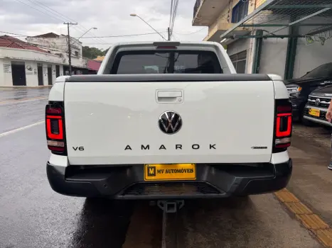 VOLKSWAGEN Amarok 3.0 V6 CABINE DUPLA HIGHLINE EXTREME 4X4 TURBO INTERCOOLER AUTOM�TICO, Foto 6