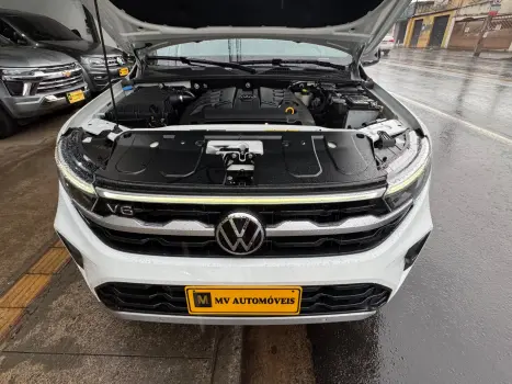 VOLKSWAGEN Amarok 3.0 V6 CABINE DUPLA HIGHLINE EXTREME 4X4 TURBO INTERCOOLER AUTOM�TICO, Foto 11