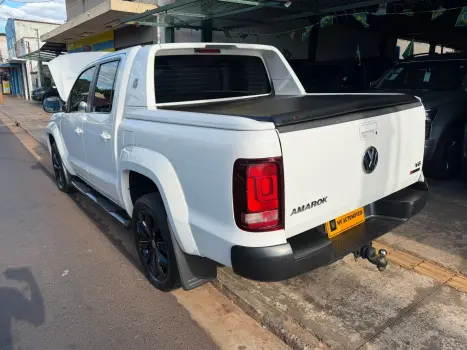 VOLKSWAGEN Amarok 3.0 V6 CABINE DUPLA HIGHLINE EXTREME 4X4 TURBO INTERCOOLER AUTOM�TICO, Foto 3