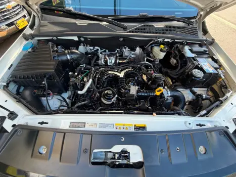 VOLKSWAGEN Amarok 3.0 V6 CABINE DUPLA HIGHLINE EXTREME 4X4 TURBO INTERCOOLER AUTOM�TICO, Foto 10