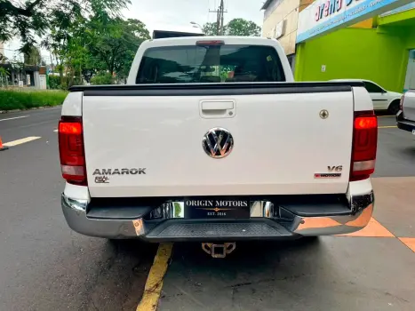 VOLKSWAGEN Amarok 3.0 V6 CABINE DUPLA HIGHLINE 4X4 TURBO INTERCOOLER AUTOMÁTICO, Foto 5