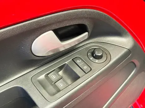 VOLKSWAGEN Cross UP 1.0 12V 4P TSI FLEX, Foto 8