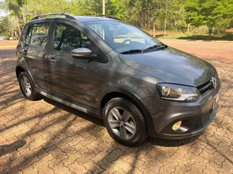 VOLKSWAGEN Crossfox 1.6 4P FLEX, Foto 2