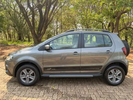 VOLKSWAGEN Crossfox 1.6 4P FLEX, Foto 4