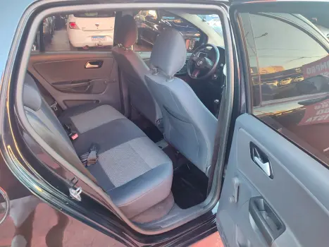 VOLKSWAGEN Fox 1.0 4P TREND FLEX, Foto 14